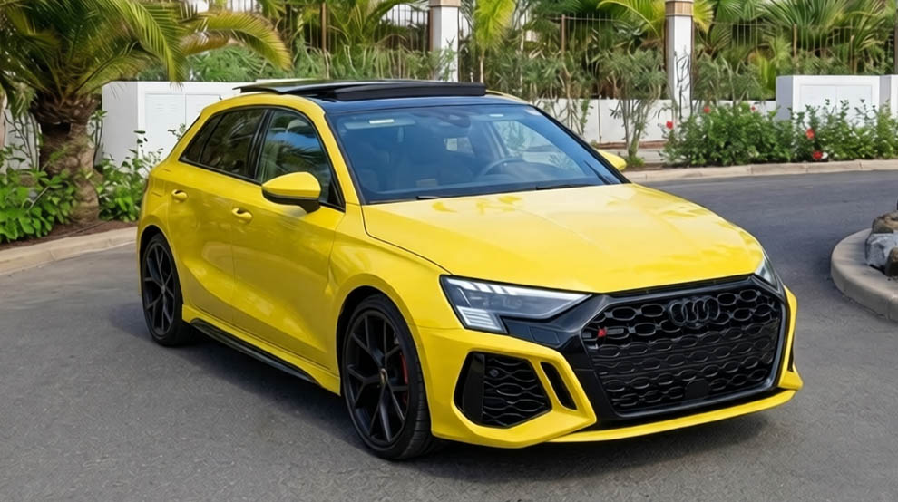 AUDI RS3 YELLOW